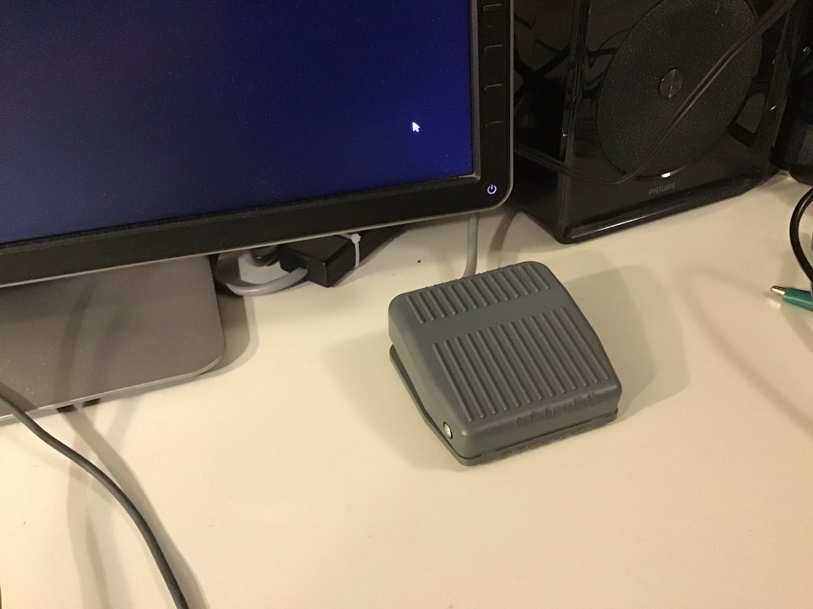 The working device under the analog monitor